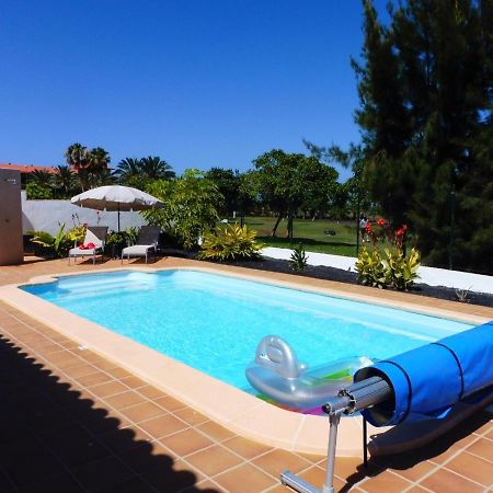 Villa Julaga กาเลตาเดฟุสเต ภายนอก รูปภาพ