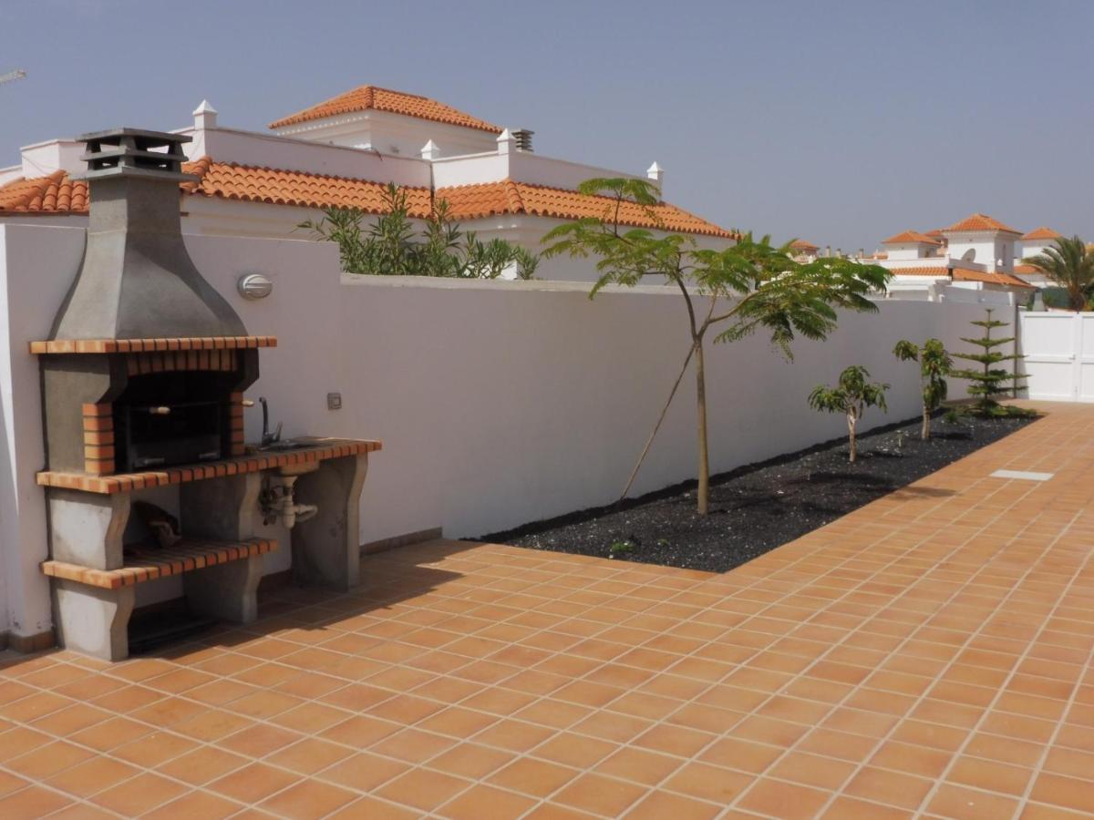 Villa Julaga กาเลตาเดฟุสเต ภายนอก รูปภาพ